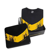 Load image into Gallery viewer, Collector’s T-Shirt Edition No. 15 unisex – GT4 Clubsport – Ltd.