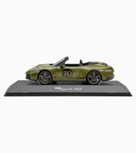 Load image into Gallery viewer, Porsche 911 Spirit 70
