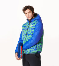 Load image into Gallery viewer, Thermally insulated flask - MARTINI RACING
